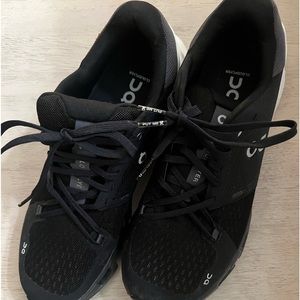 These are brand new On shoes.